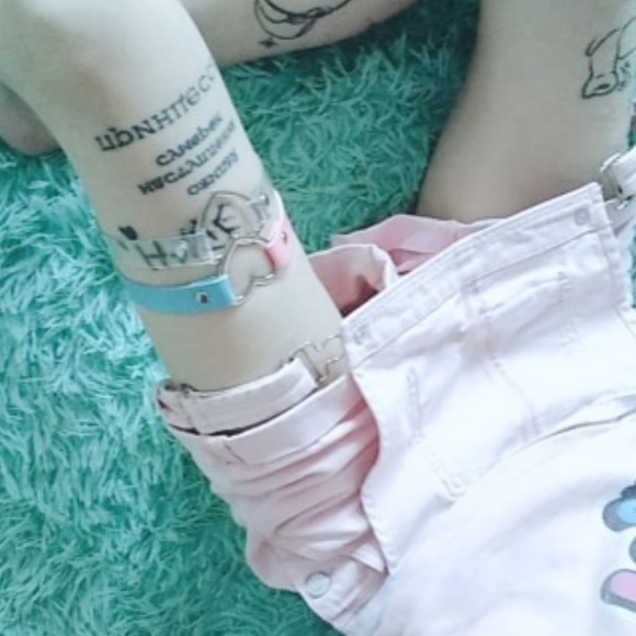 Heart Choker Any 2 for $25 3 Color Choices - Picture 7 of 8